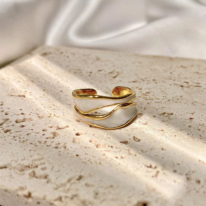 Elegant double ring with organic design Stornfield