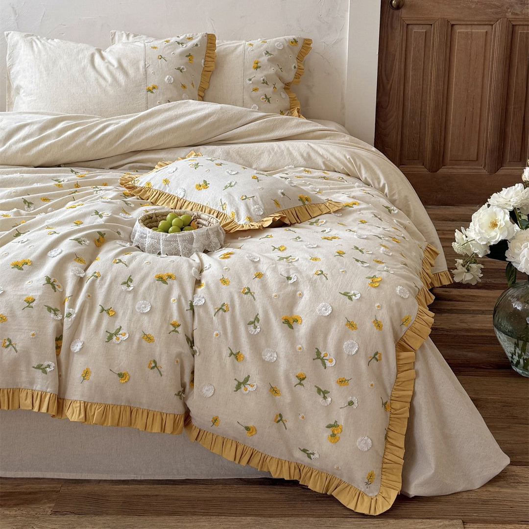 Embroidered Cotton-Linen Duvet Cover Set with Ruffled Hem and Decorative Sham