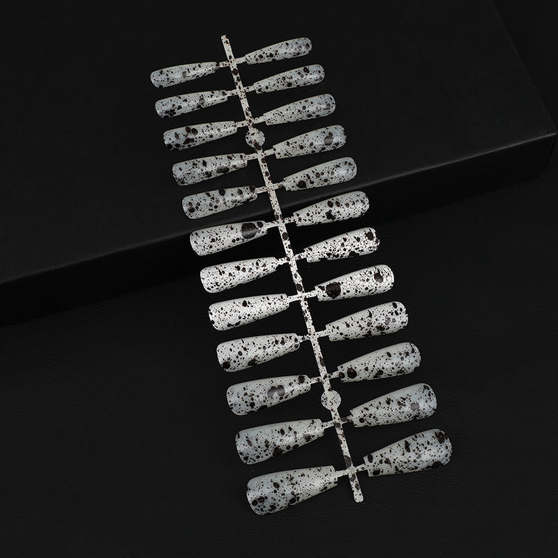 Artificial nails with delicate floral design Stornfield