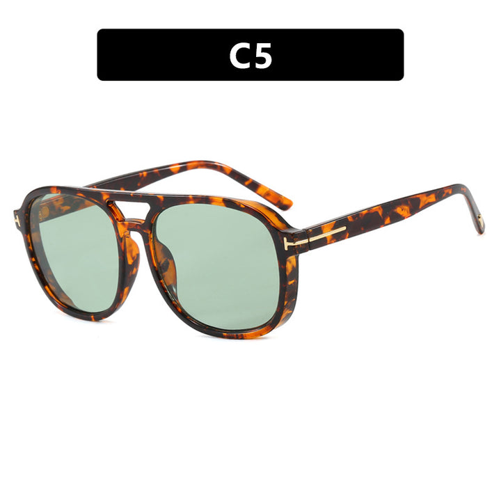 Women's square sunglasses with luxurious plastic frame and mirrored lenses Stornfield
