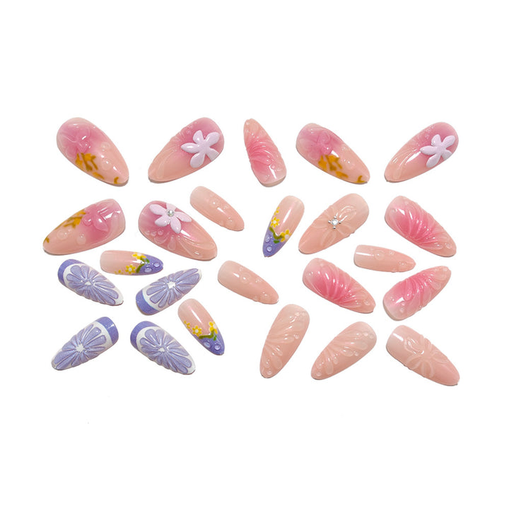 Artificial nail set with floral design and 3D effects Stornfield
