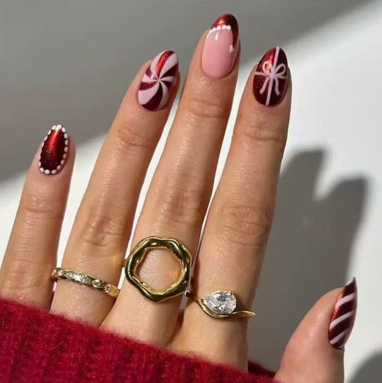 Artificial nail set with festive Christmas motifs and glamorous decorations Stornfield