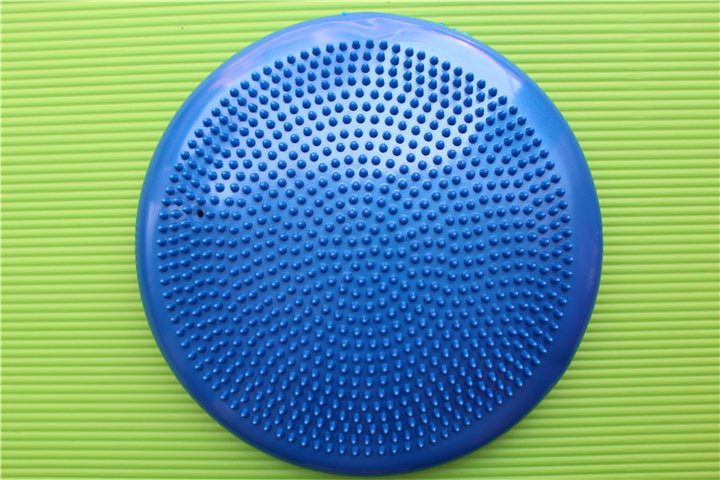 Round massage surface with special pressure knobs Stornfield