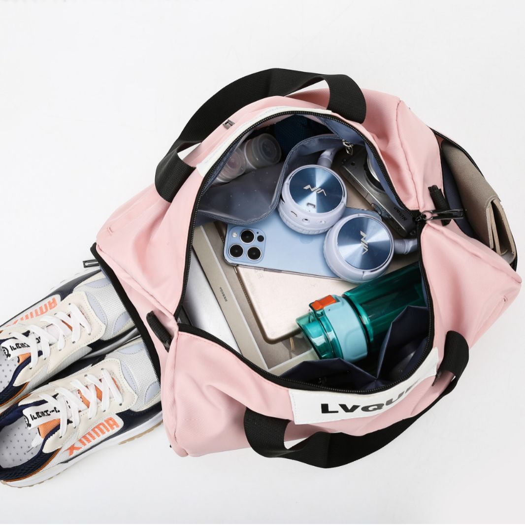 Modern Sports Bag With Versatile Compartments Stornfield