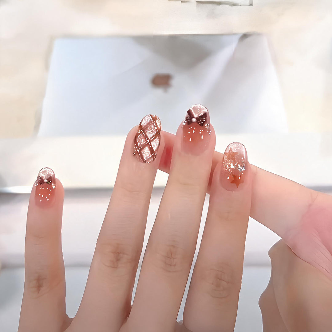 Elegant Glitter Nail Art Extensions