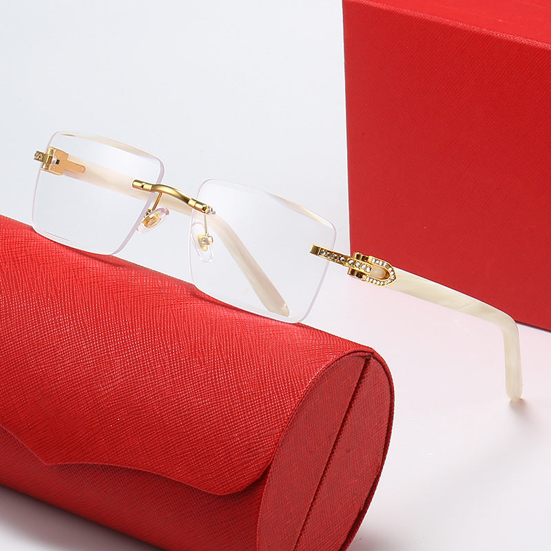 Ladies fashionable square sunglasses with luxurious accent and UV protection Stornfield