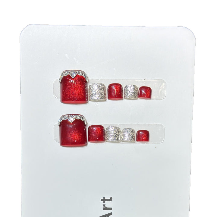 Glamorous Press-On Nail Set with Sparkling Rhinestone Accents Stornfield