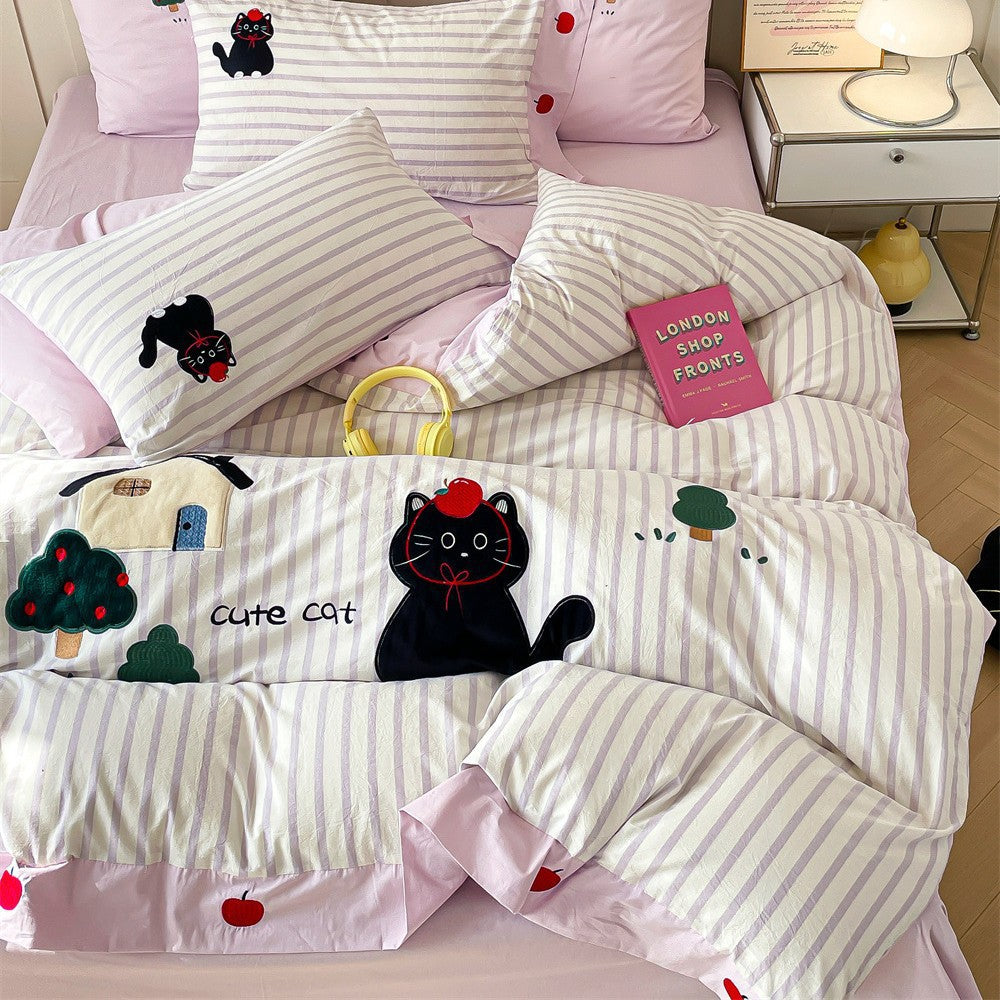 Playful Appliqué Cat Striped Duvet Cover Set with Matching Pillow Shams