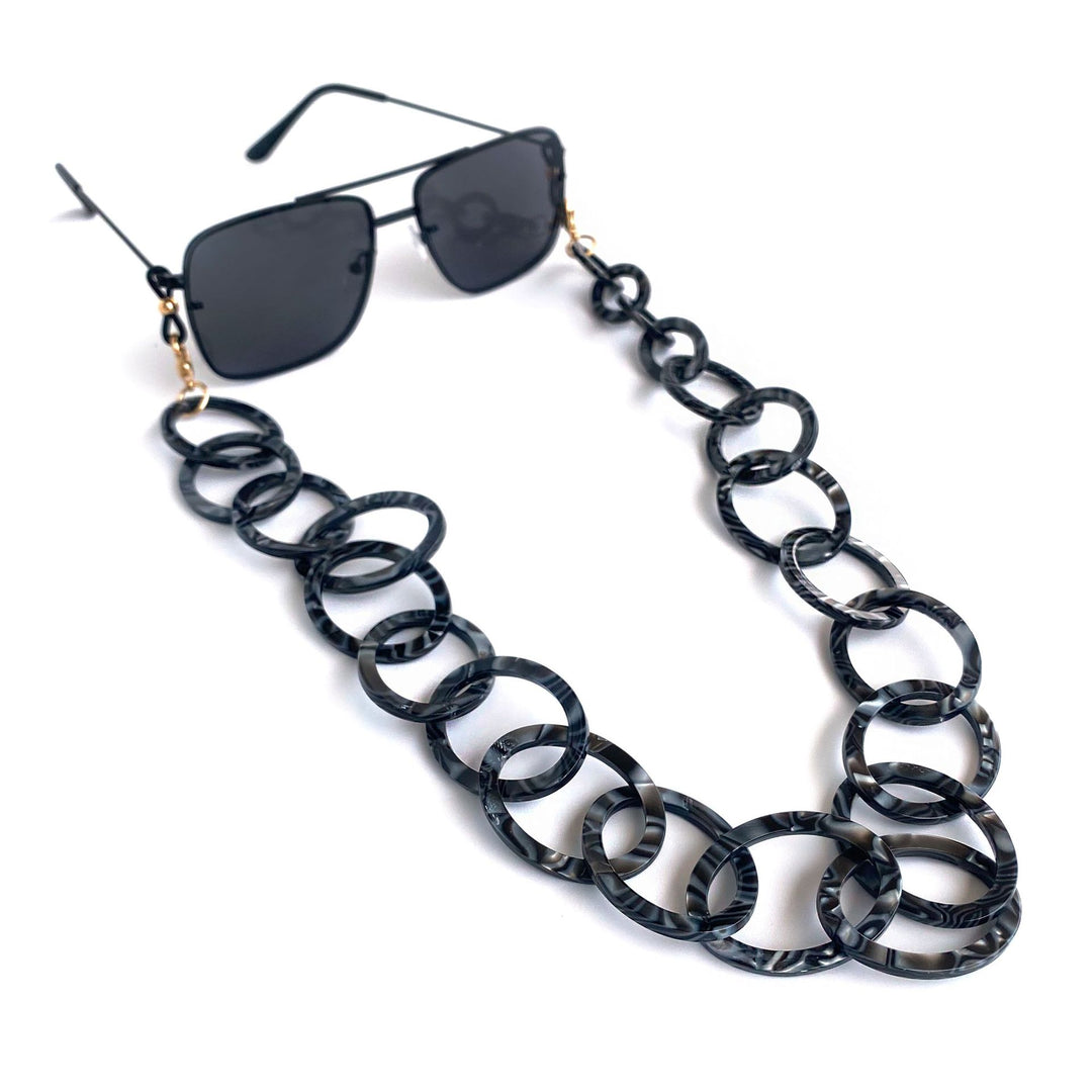 Trendy Oversized Eyewear Chain Stornfield