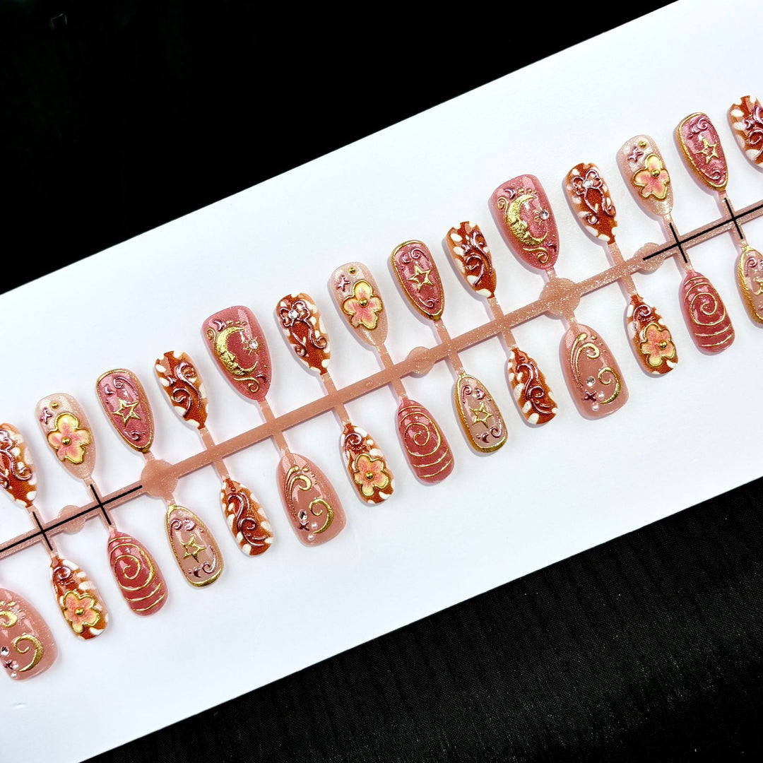 Floral-Embellished Press-On Nail Design Set