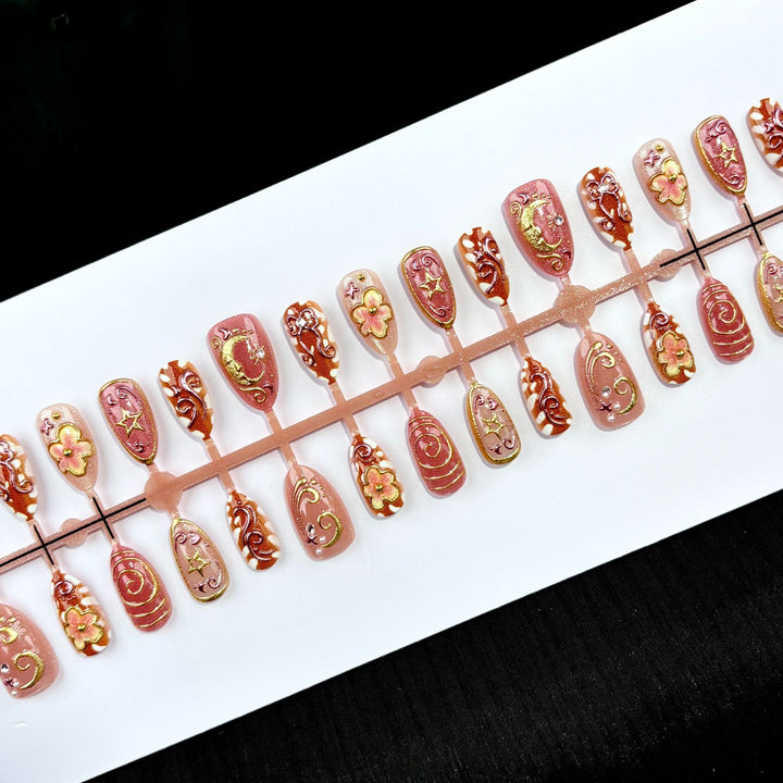 Floral-Embellished Press-On Nail Design Set