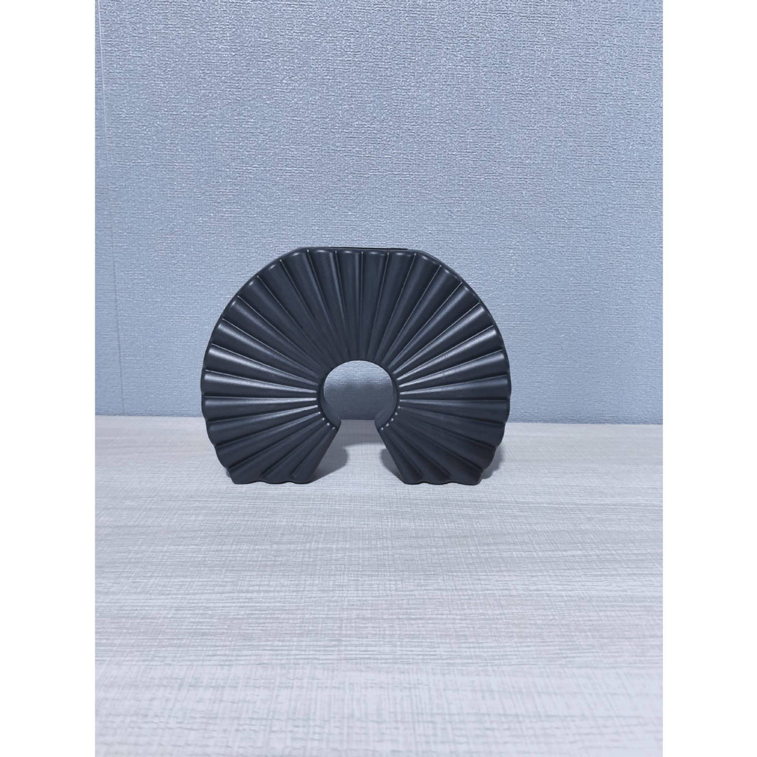 Decorative Fan-Shaped Stornfeild
