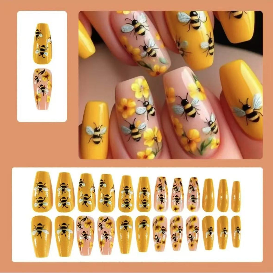 Nail art set with creative bee and flower designs Stornfield