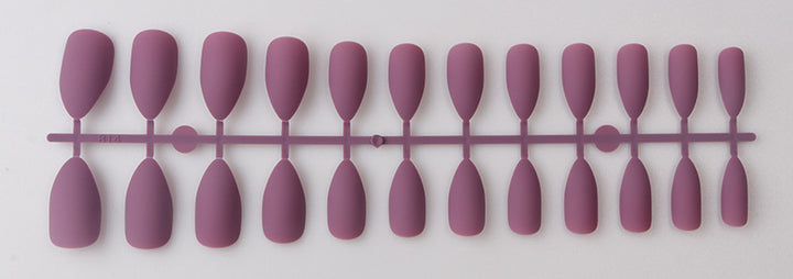 Stiletto Press-On Nail Set Stornfield
