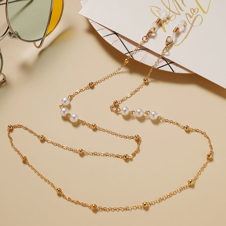 Elegant Pearl Eyewear Chain Stornfield