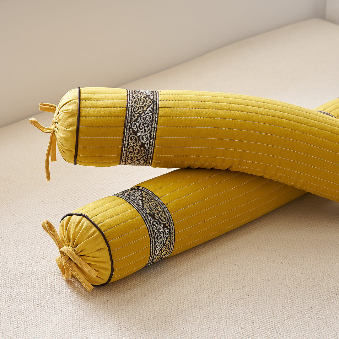 Meditation roll with decorative design Stornfield
