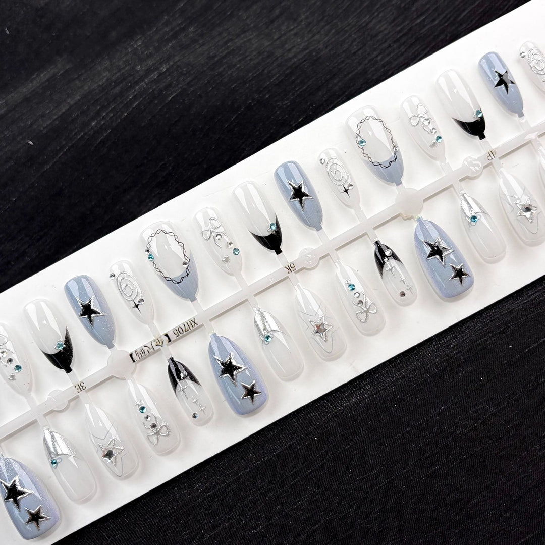 Elegant Polka Dot and Lace Press-On Nail Set
