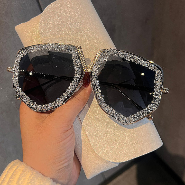 Ladies luxurious sunglasses with glamorous rhinestone frame Stornfield