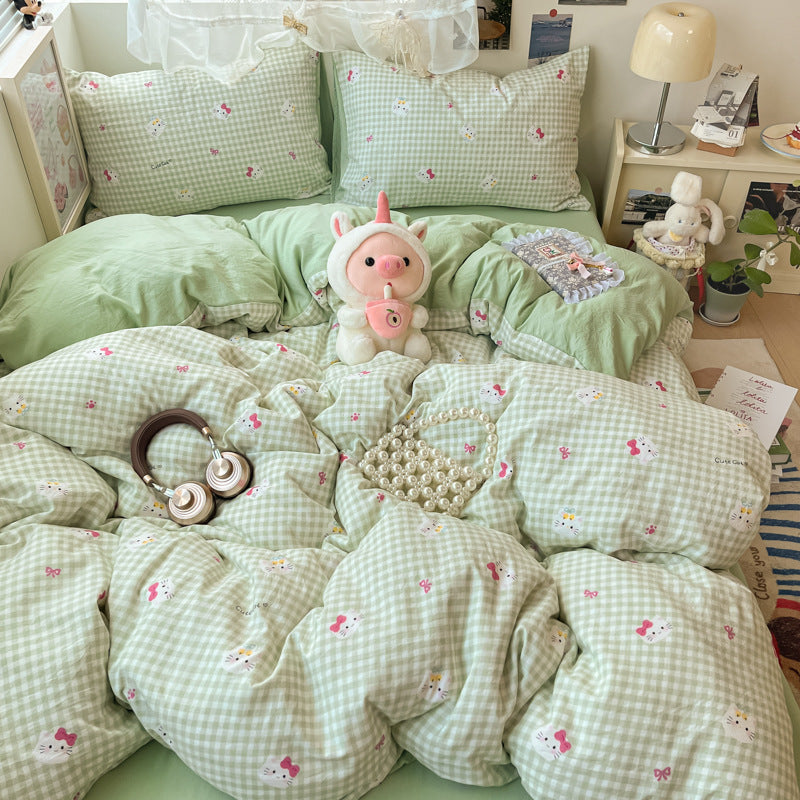 Floral Patterned Comforter Set