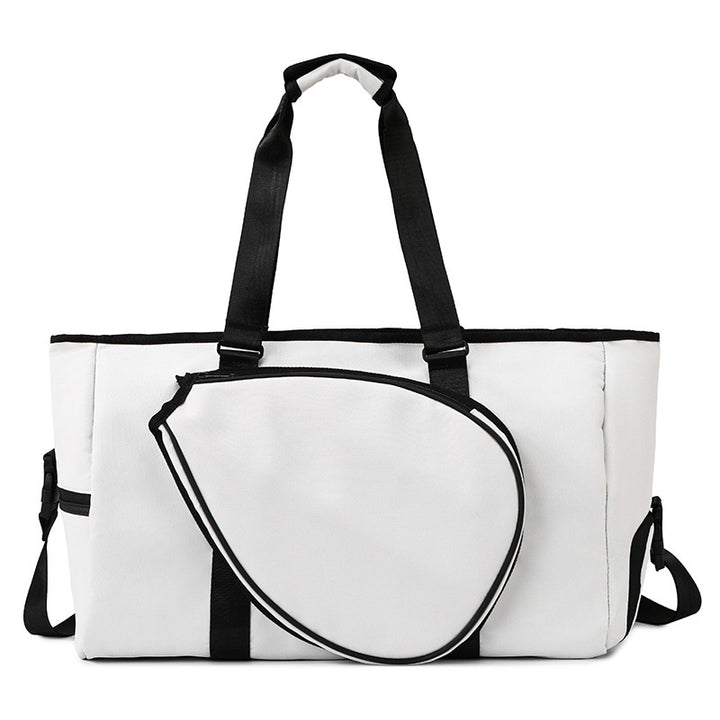 Sports and leisure bag with innovative compartment layout Stornfield