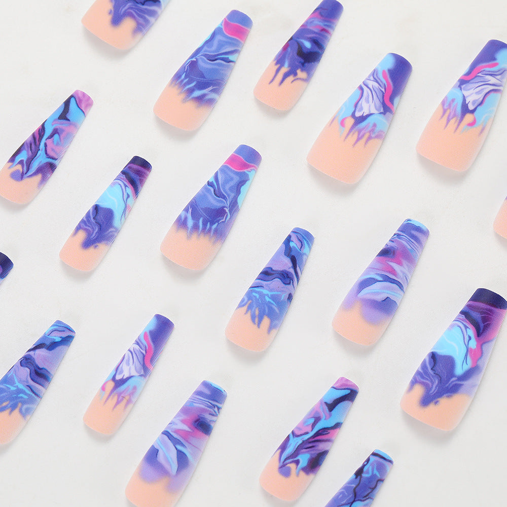Artificial nails in modern marble design Stornfield