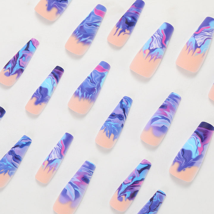 Artificial nails in modern marble design Stornfield
