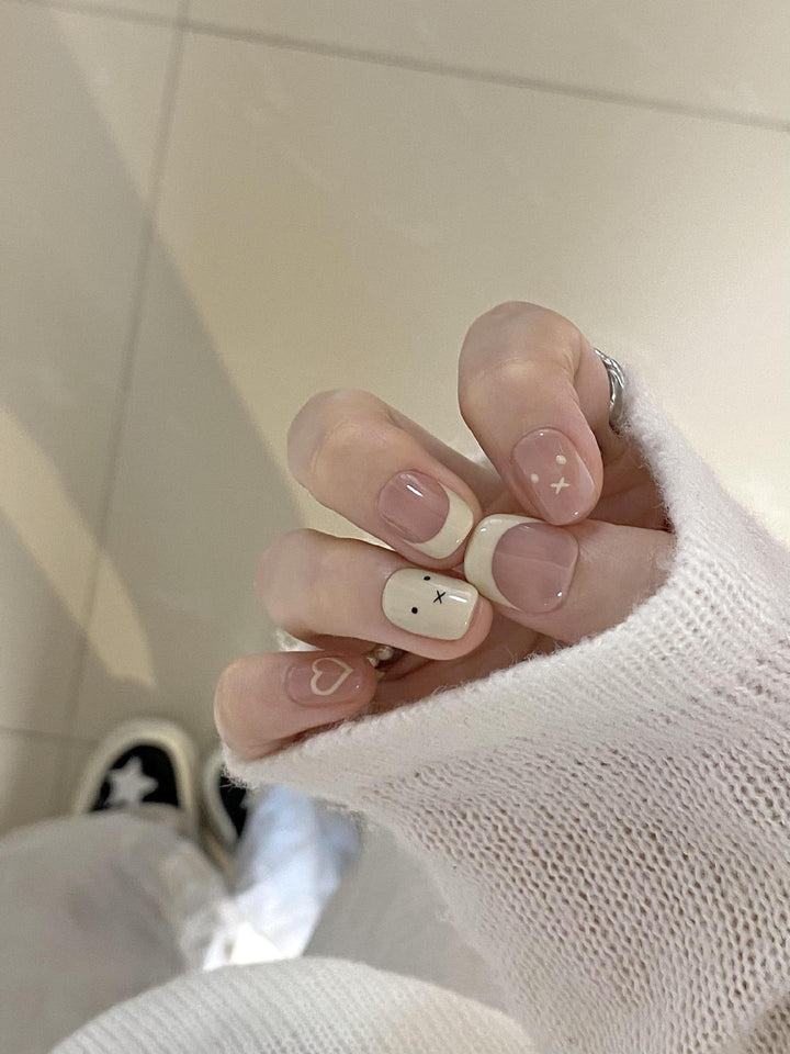 Art Nail Set with Creative Animal and Heart Design Stornfield