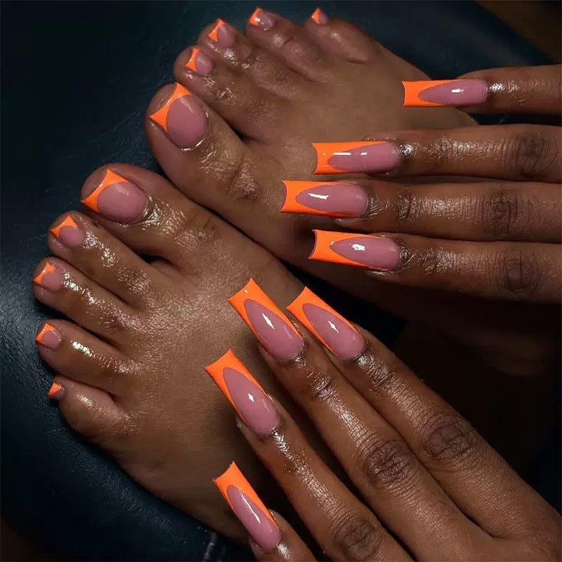 Nail set with modern design and elegant tip look Stornfield