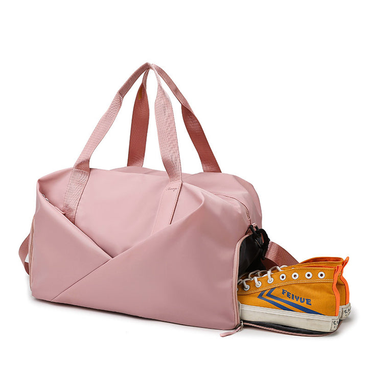 sporty travel bag with intelligent compartment design and adjustable shoulder strap Stornfield