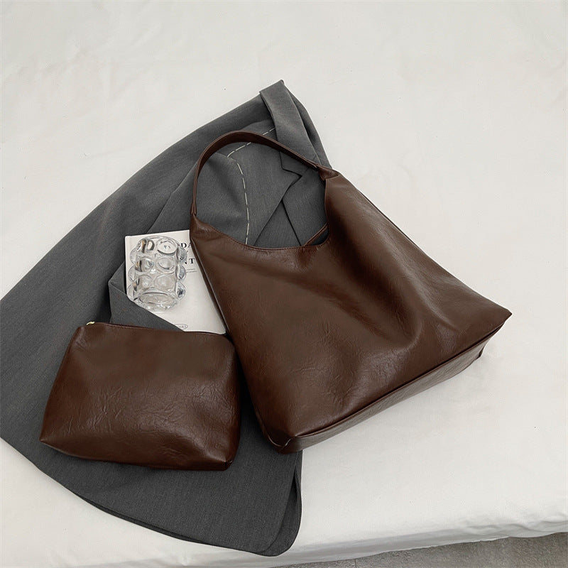 Minimalist Leather Tote Stornfield