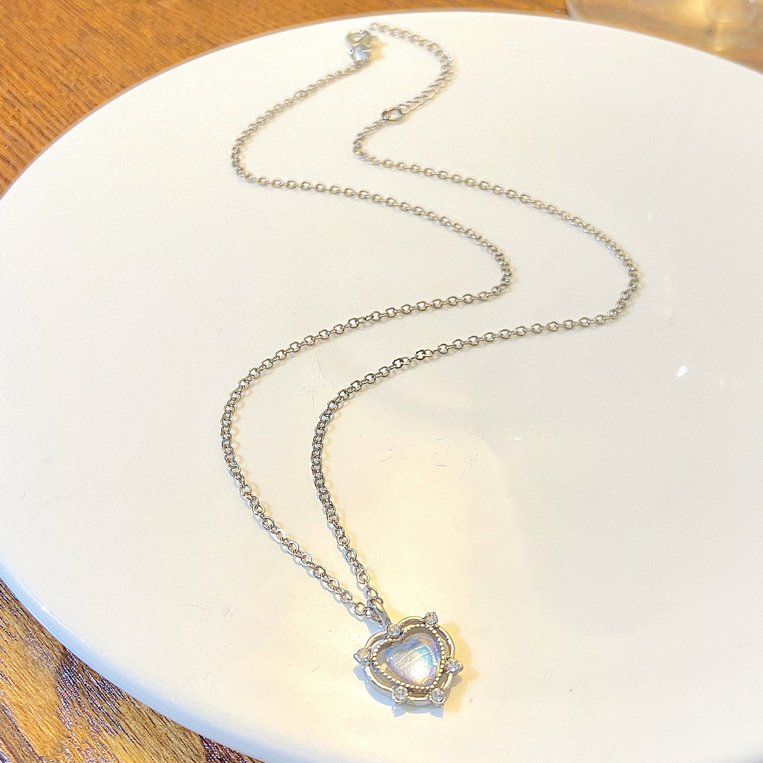 Heart-shaped jewelry necklace Stornfield