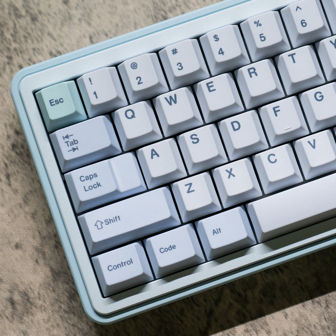 Compact Wireless Mechanical Keyboard Stornfield