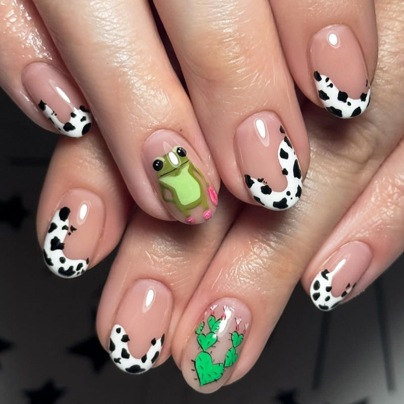 Playful Animal-Themed Press-On Nail Art Stornfield