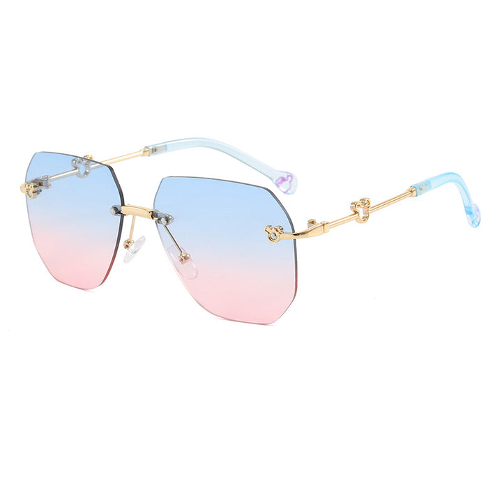 Ladies stylish oversized sunglasses with faceted frame Stornfield