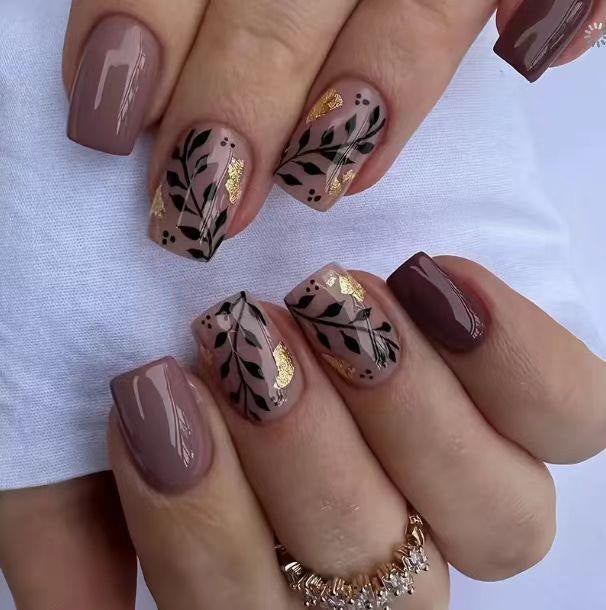 Elegant Botanical Nail Art Set Stornfield