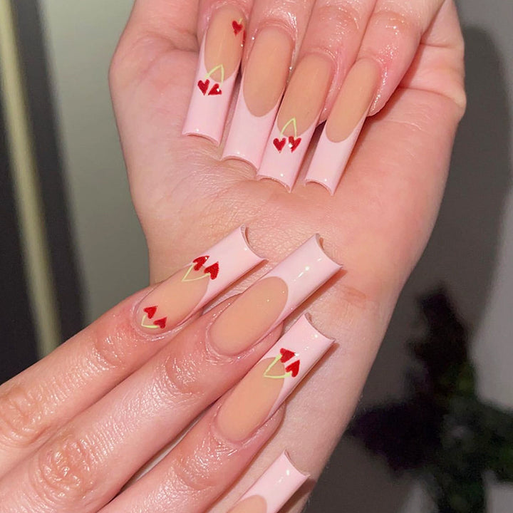 Artistic Press-On Nail Set with Heart Design Stornfield