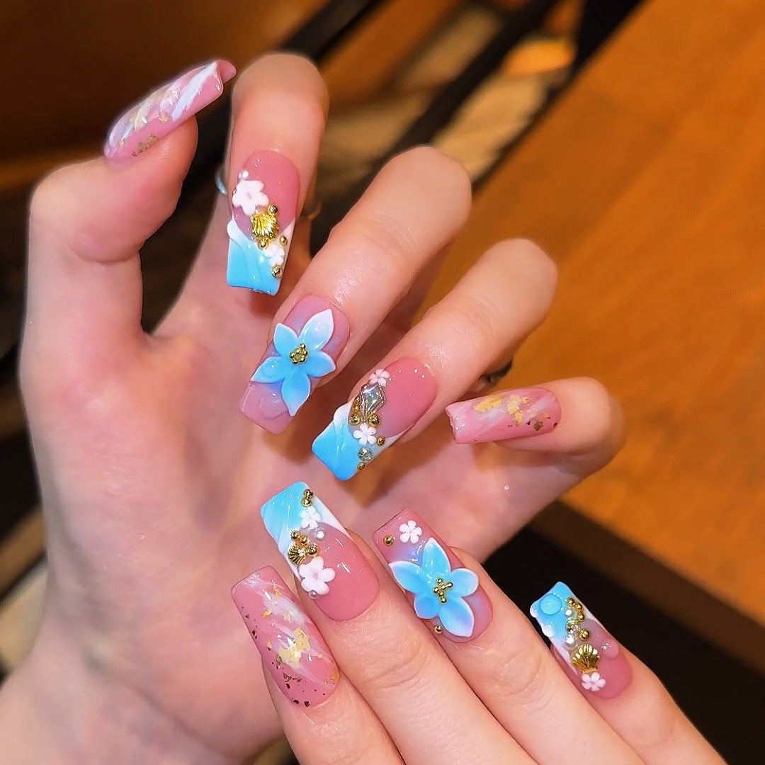Decorative Floral Press-On Nail Art Set