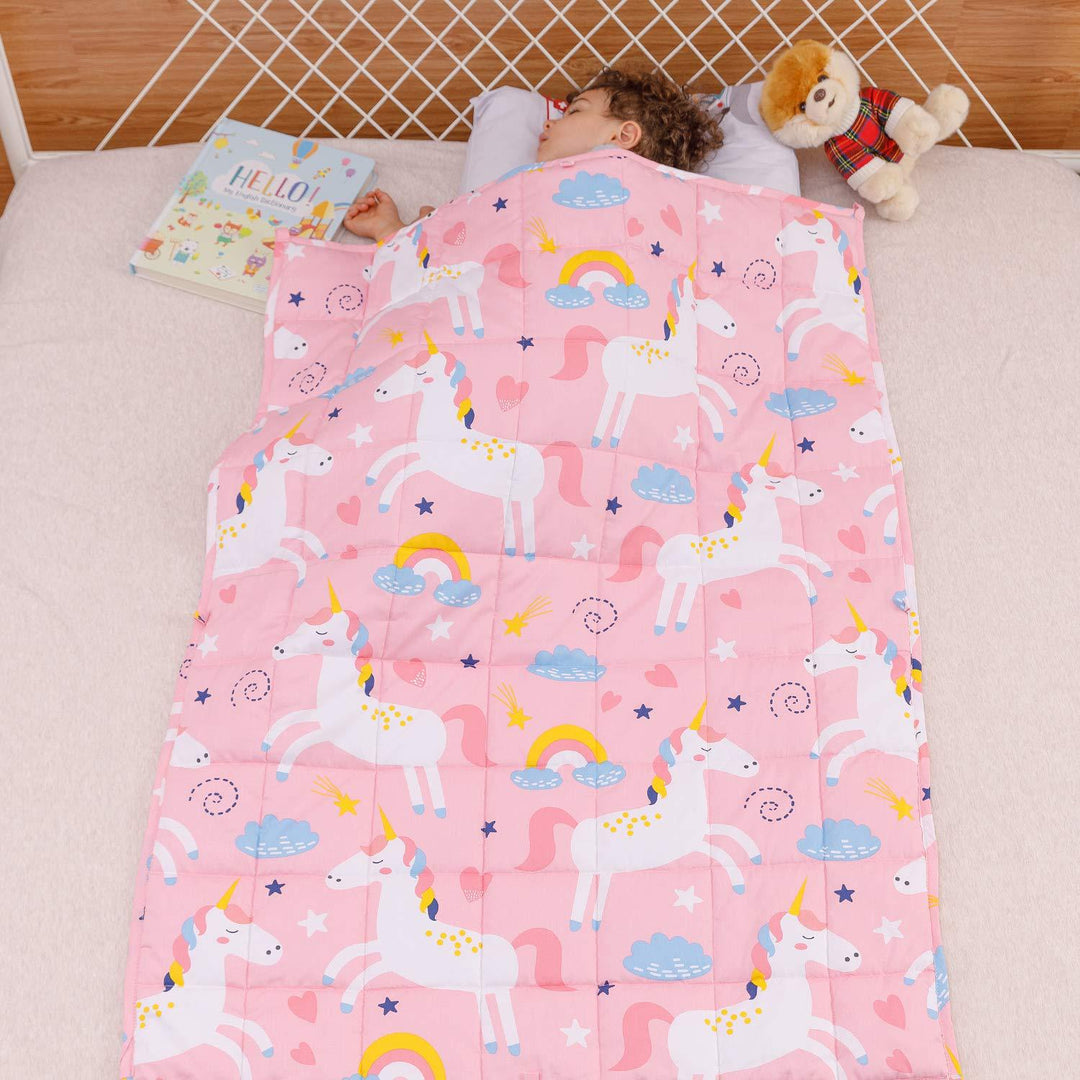 Child's blanket with colorful dinosaur motif Stornfield
