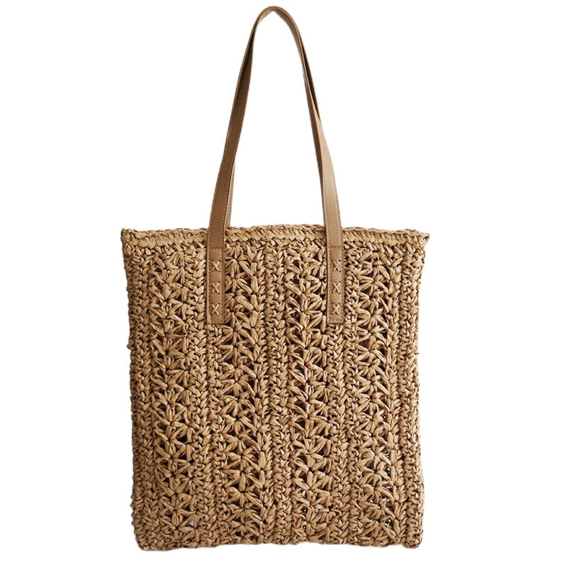 Handcrafted Beach Bag in Modern Macrame Style Stornfield