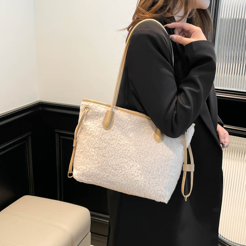 Oversized Faux Fur Tote Bag Stornfield