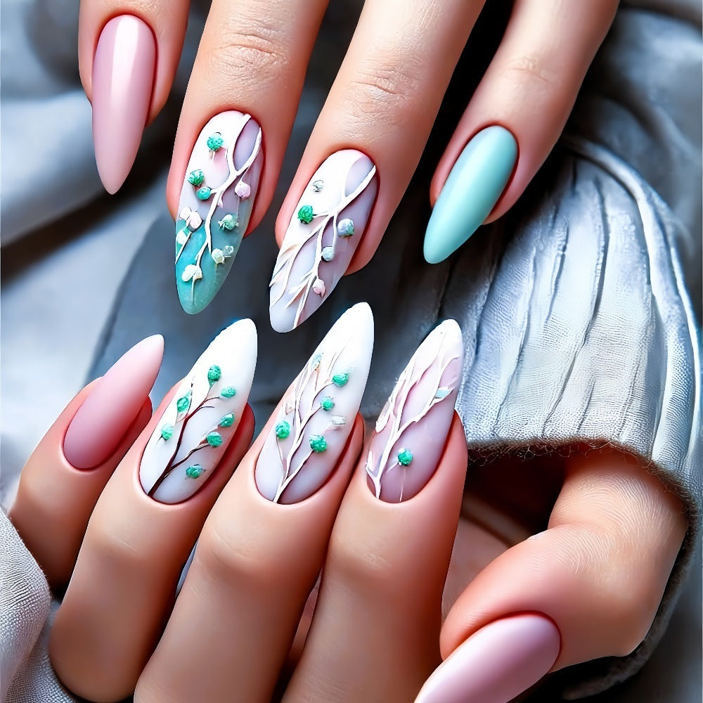 Artificial nails in romantic floral design Stornfield