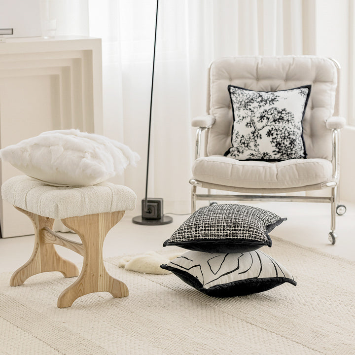 Cuddle decorative pillow