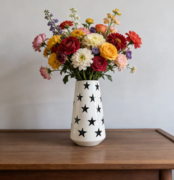 Chic Checkerboard Pattern Ceramic Vase Stornfeild