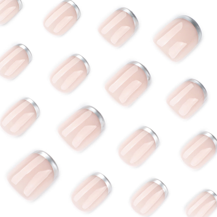 Elegant French-Tip Nail Art Stornfield