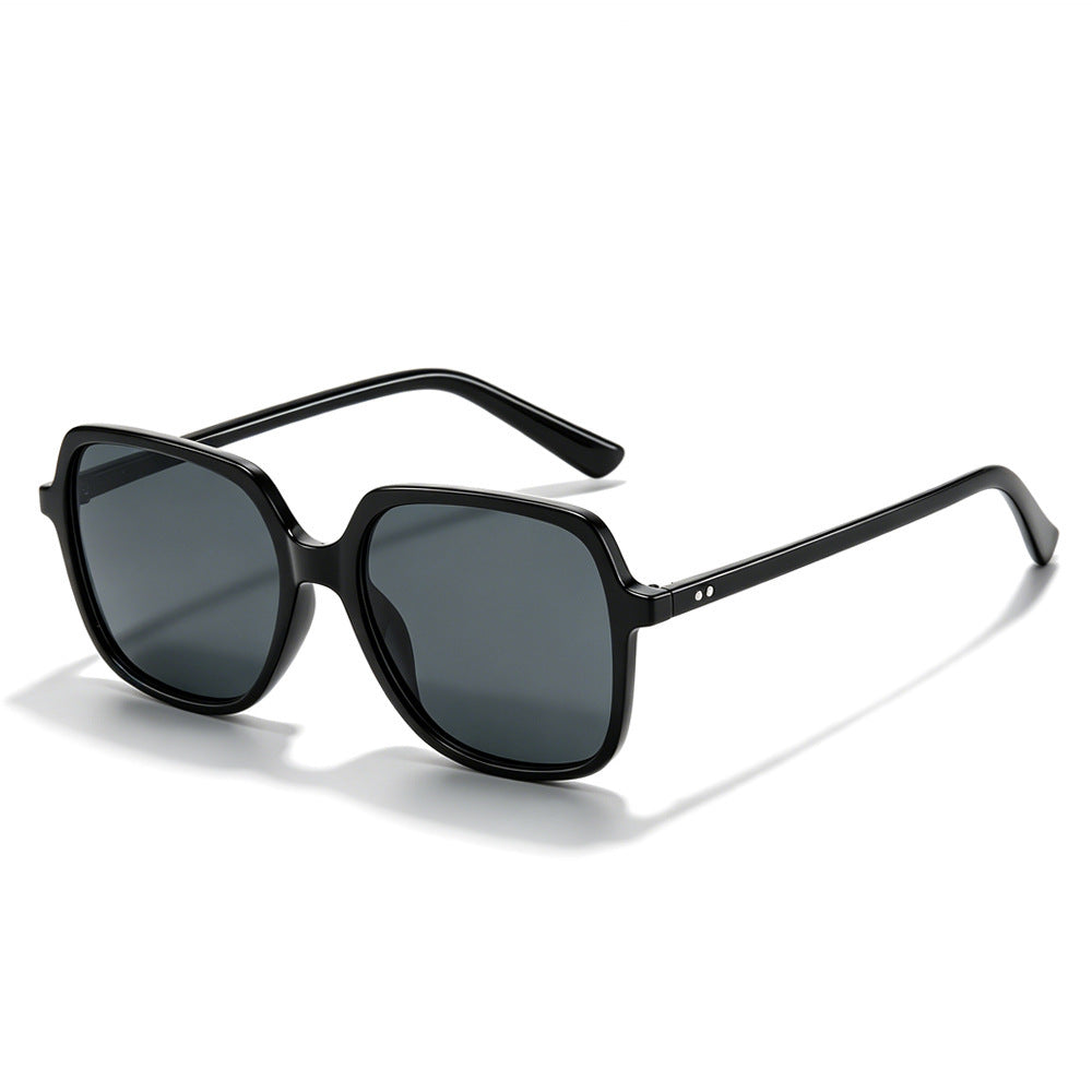 Fashionable Oversized Square Sunglasses Stornfield