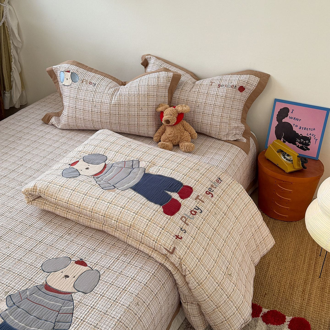 Quilted Bunny Applique Comforter and Pillowcase Set