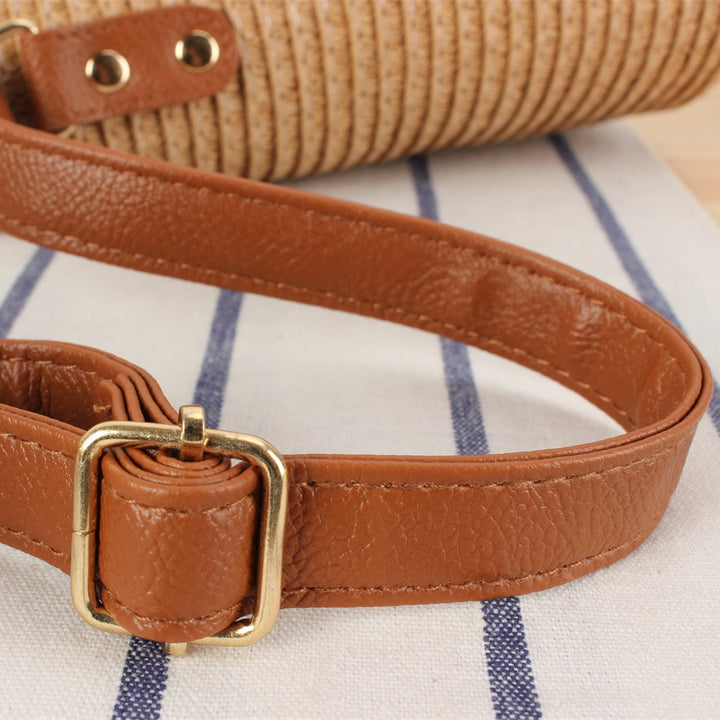 Shoulder bag made of hand-woven natural material with elegant ring closure Stornfield
