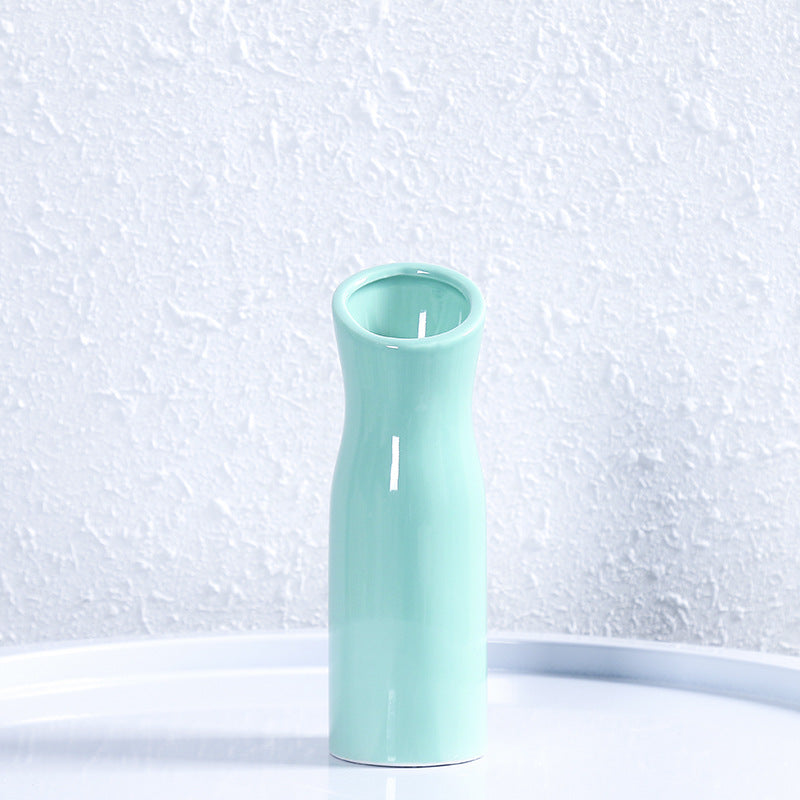 Modern Sleek Ceramic Vase Stornfeild