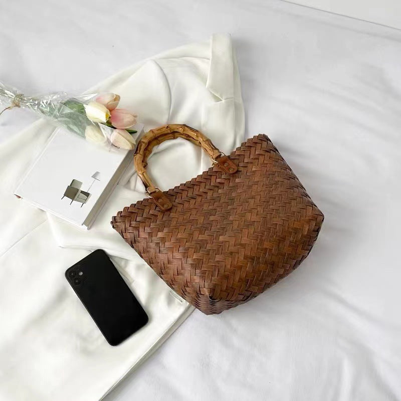 Handcrafted basket bag with bamboo handles Stornfield