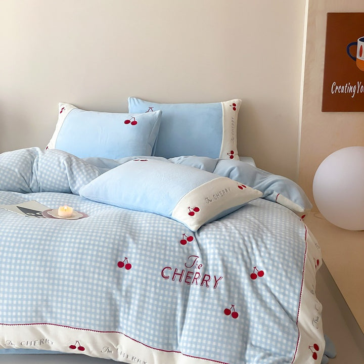 Bedding set with embroidered cherry motif & fine gingham pattern